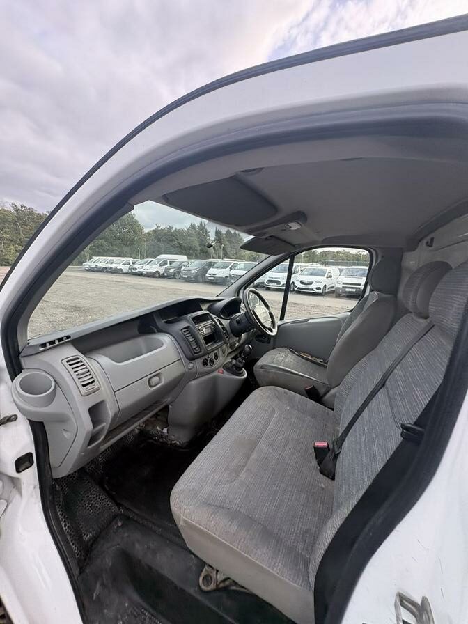 2013 Renault Trafic – Model: Trafic SL27 dCi – HN63WUT