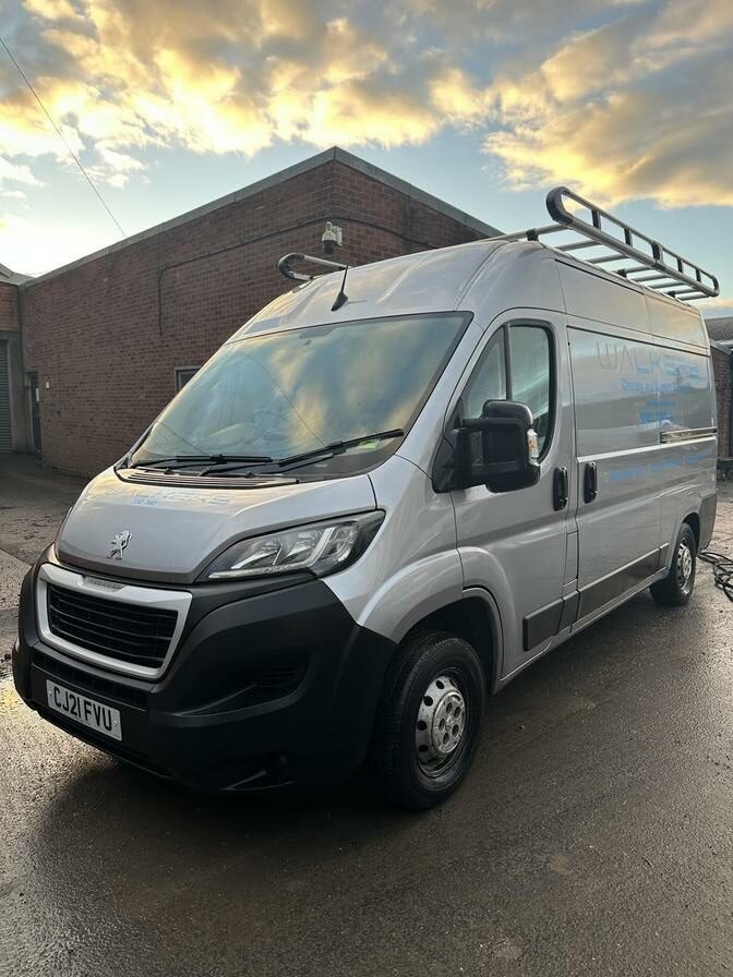 2021 Peugeot Boxer – Model: Boxer 335 Professional L2H2 Blue HDi – CJ21FVU