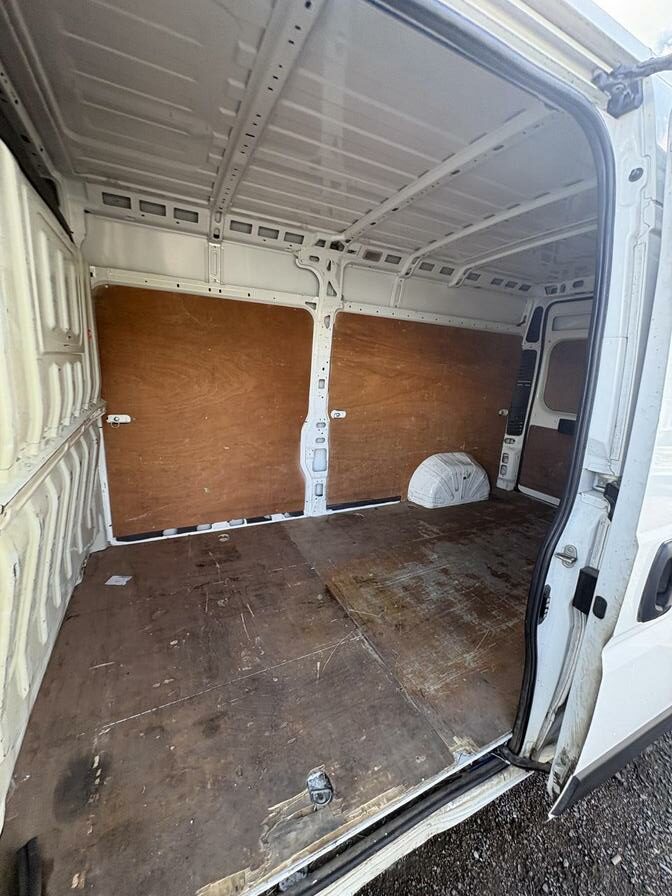 2019 Citroen Relay – Model: Relay 35 L3H2 Enterprise Blue HDi – CN19DXW
