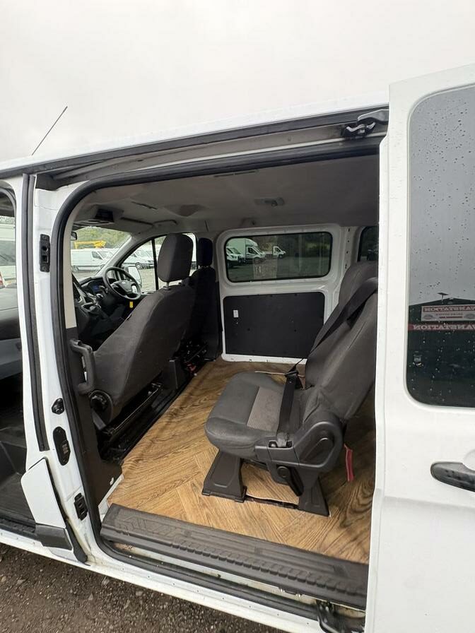 2015 Ford Transit Custom – Model: Transit Custom 330 E-Tech – BX64FRR