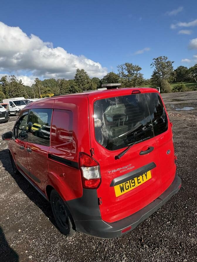 2019 Ford Transit Courier – Model: Transit Courier Base Kombi TDCi – WG19ETY