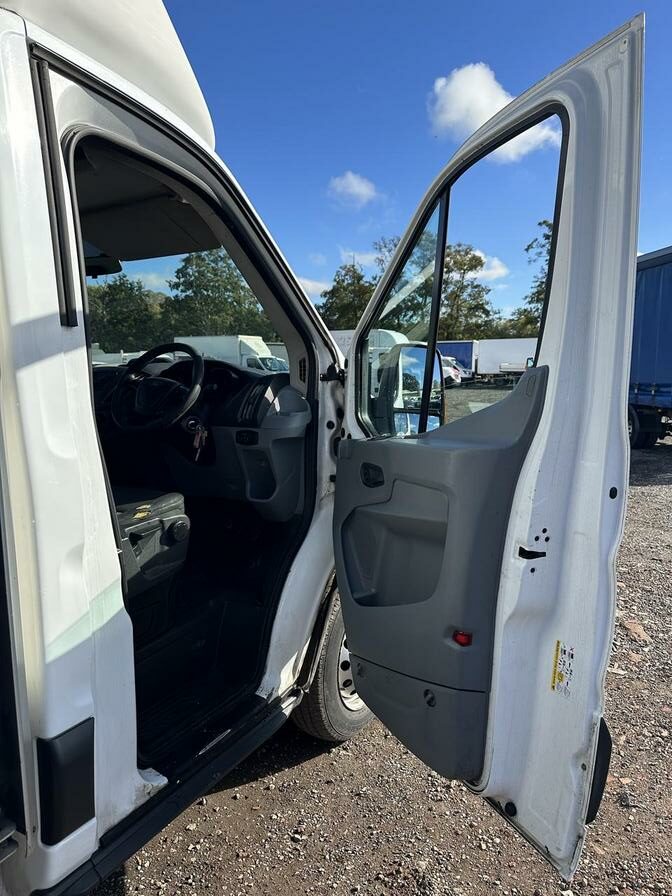 2017 Ford Transit – Model: Transit 350 – YG17JHE