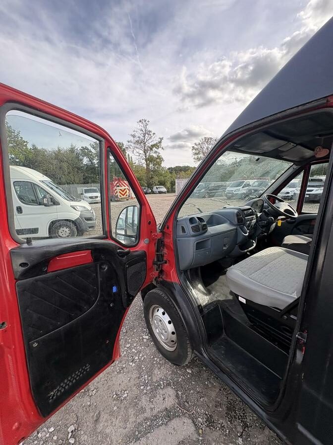 2004 Citroen Relay – Model: Relay 1800 TD HDi LWB – FN54WWF
