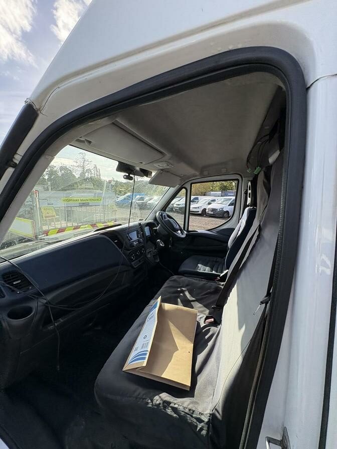 2020 Iveco Daily – Model: Daily 35S14v Semi-Auto – HY20TXF
