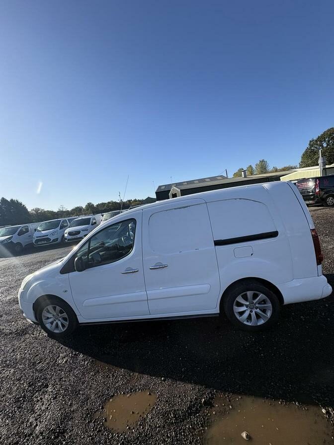 2014 Citroen Berlingo – Model: Berlingo 750 LX HDi – PO64VCK