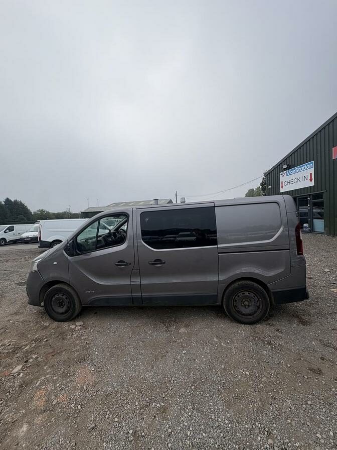 2015 Renault Trafic – Model: Trafic SL27 Business+ dCi – DN15HZT