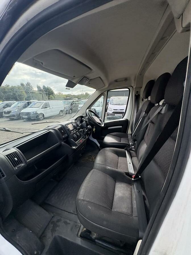 2021 Citroen Relay – Model: Relay 35 L3H2 Enterprise Blue HDi S/S – MM70XDU
