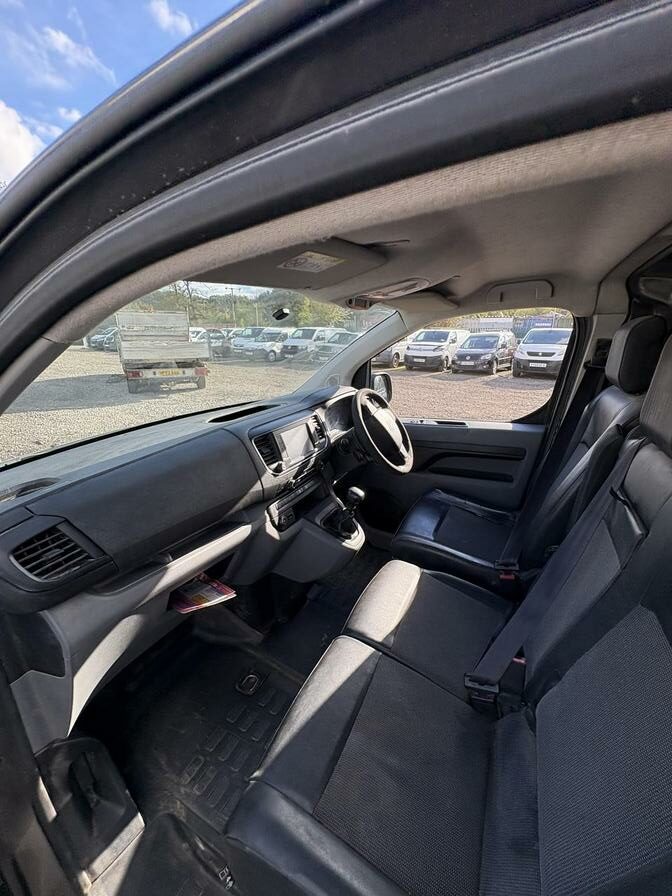 2016 Citroen Dispatch – Model: Dispatch 1000 Enterprise Blue HDi S/S – WM66GHA