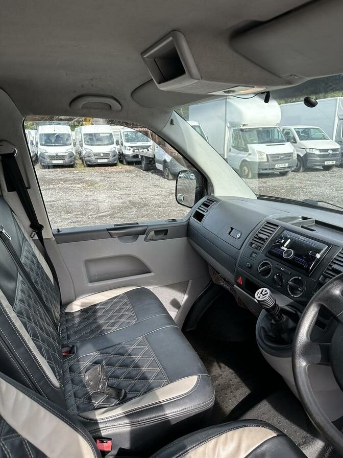 2008 Volkswagen Transporter – Model: Transporter T28 130 TDI SWB – VK08LUY