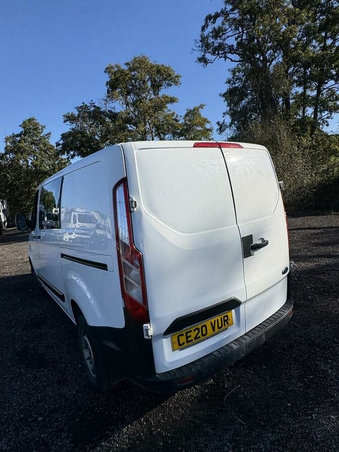 2020 Ford Transit Custom – Model: Transit Custom 300 Leader EcoBlue – CE20VUR