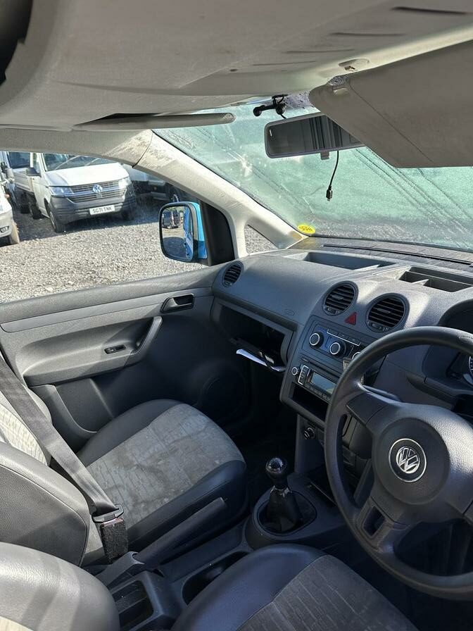 2011 Volkswagen Caddy MaxI – Model: Caddy Maxi C20 TDI – FG61RSZ