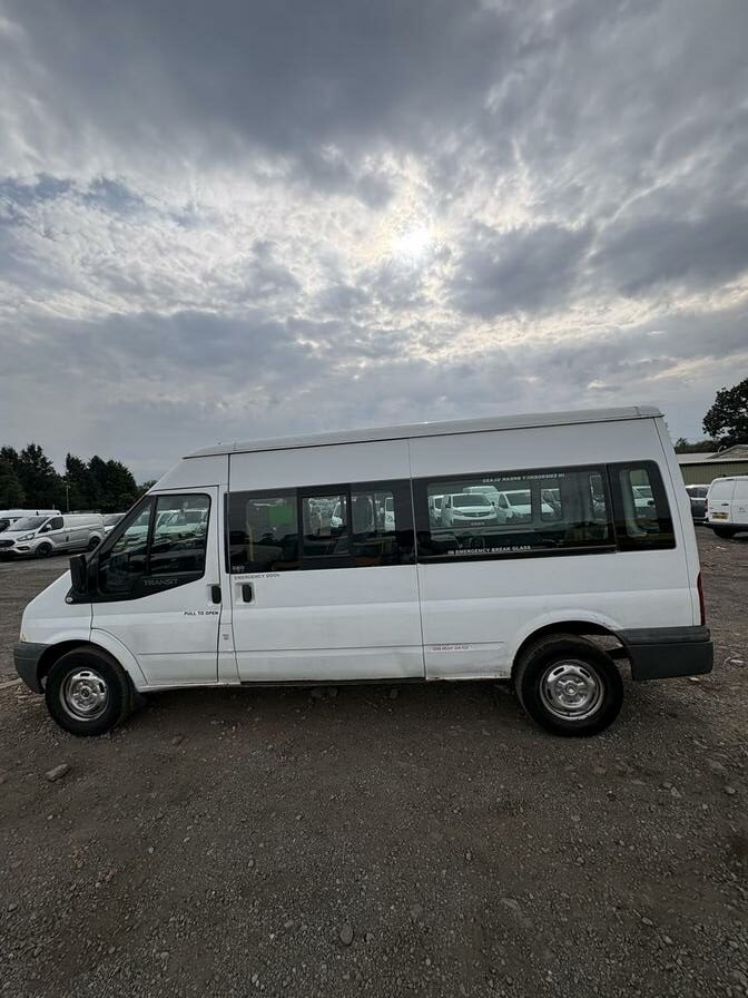 2008 Ford Transit – Model: Transit 100 15-Seat RWD – MH08JRX