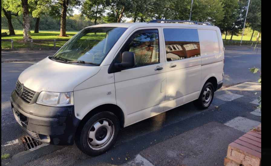 2008 Volkswagen Transporter – Model: Transporter T28 130 TDI SWB – VK08LUY