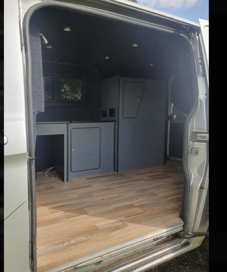 2014 Ford Transit Custom – Model: Transit Custom 270 Limited E-Tech – SF14XLH